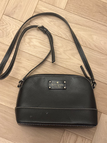 176. Kate Spade Purse (GUC)