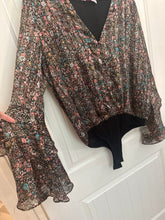 Load image into Gallery viewer, 116. Floral Bell Sleeve Body Suit Top Size L (VGUC)