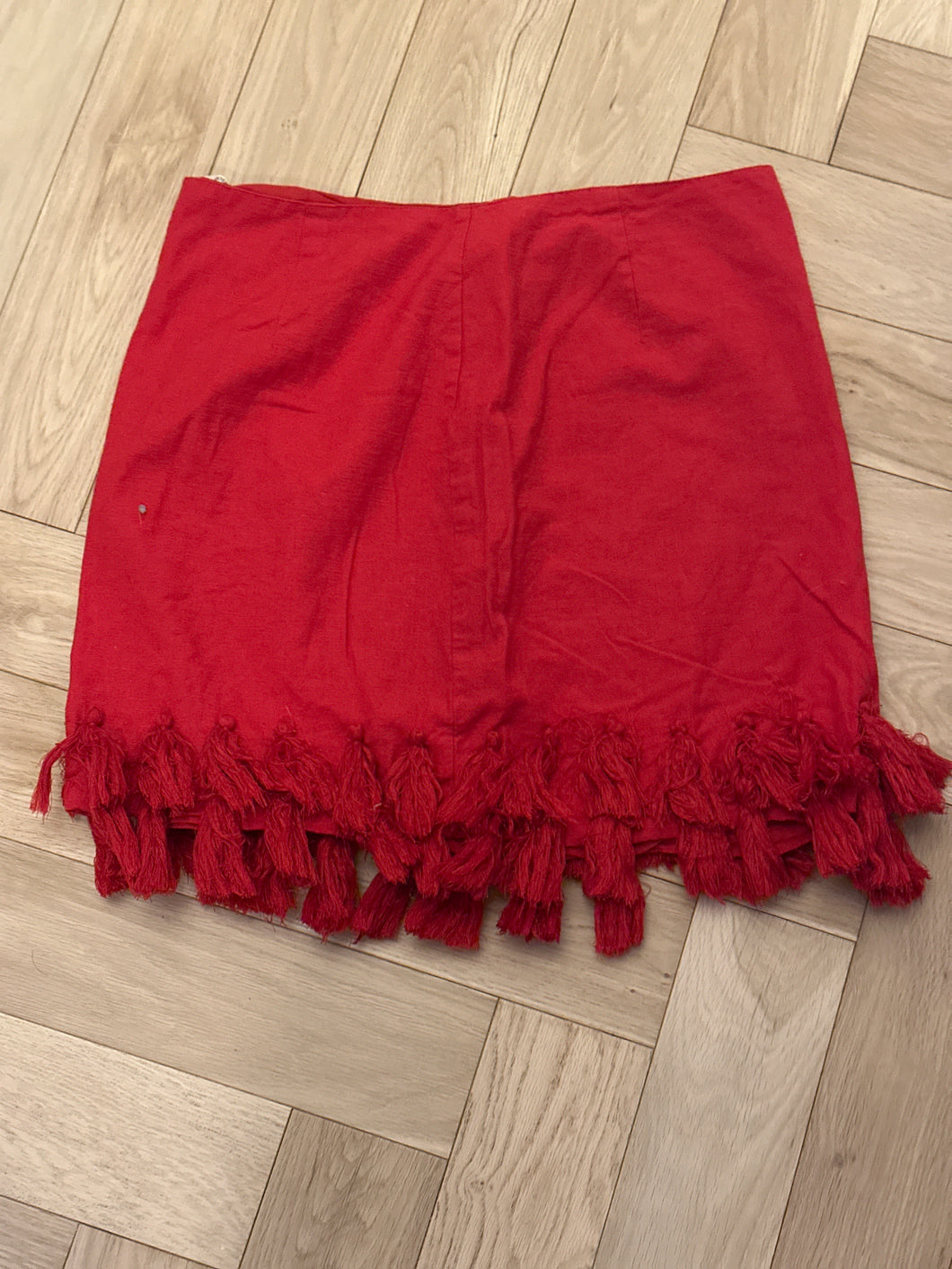 170. Red Linen Tassel Skirt Size M (VGUC)