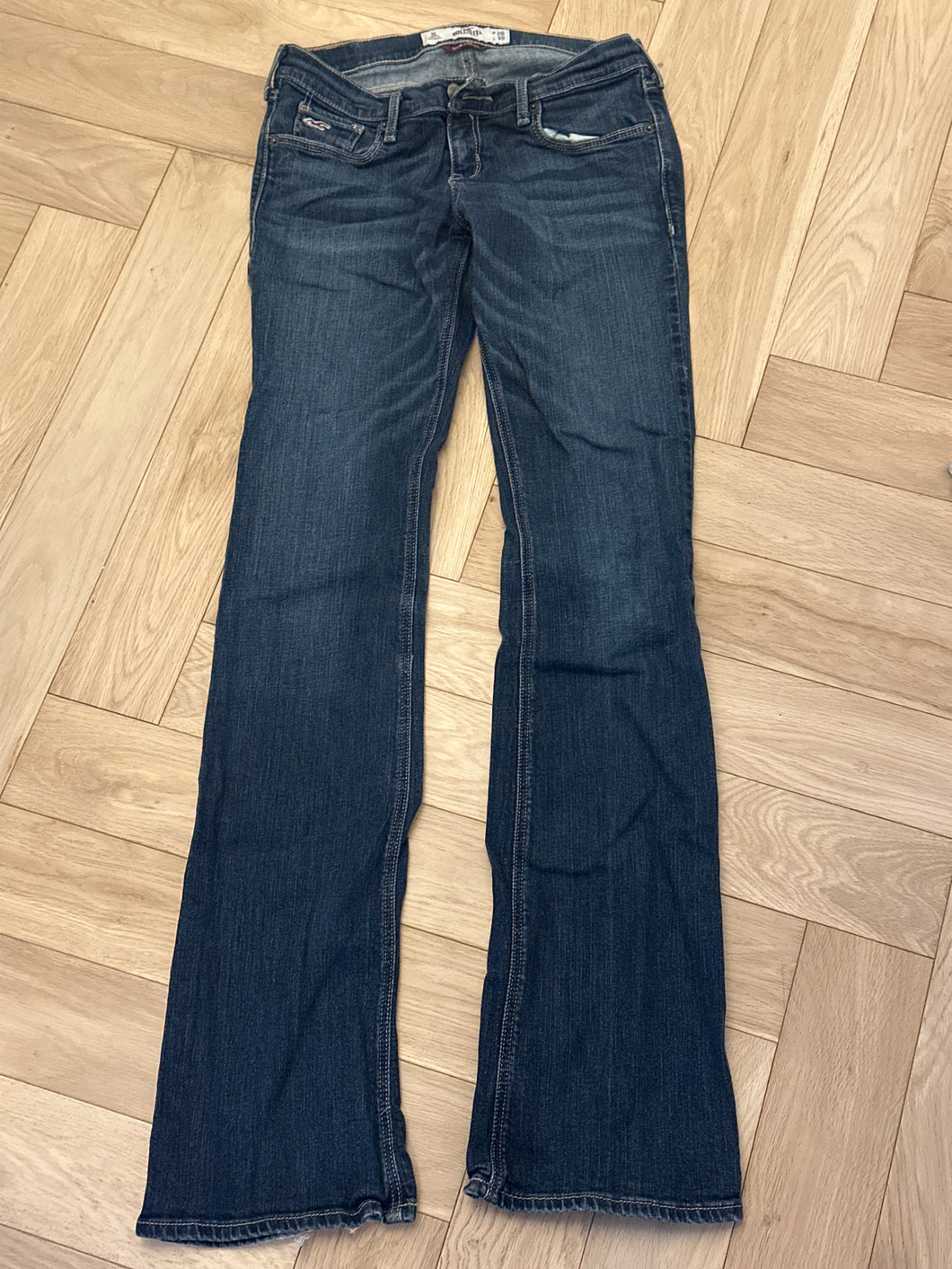 165. Hollister Social Stretch Jeans Size 26 (VGUC)