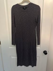 44. Charcoal Split Size LS Dress Size M (VGUC)