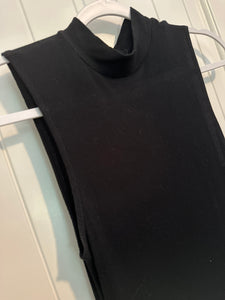 43. Black Cotton Mock Neck Dress Size L (VGUC)