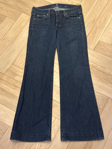 169. SEVEN Dojo Belle Bottom Jeans Size 28 (VGUC)