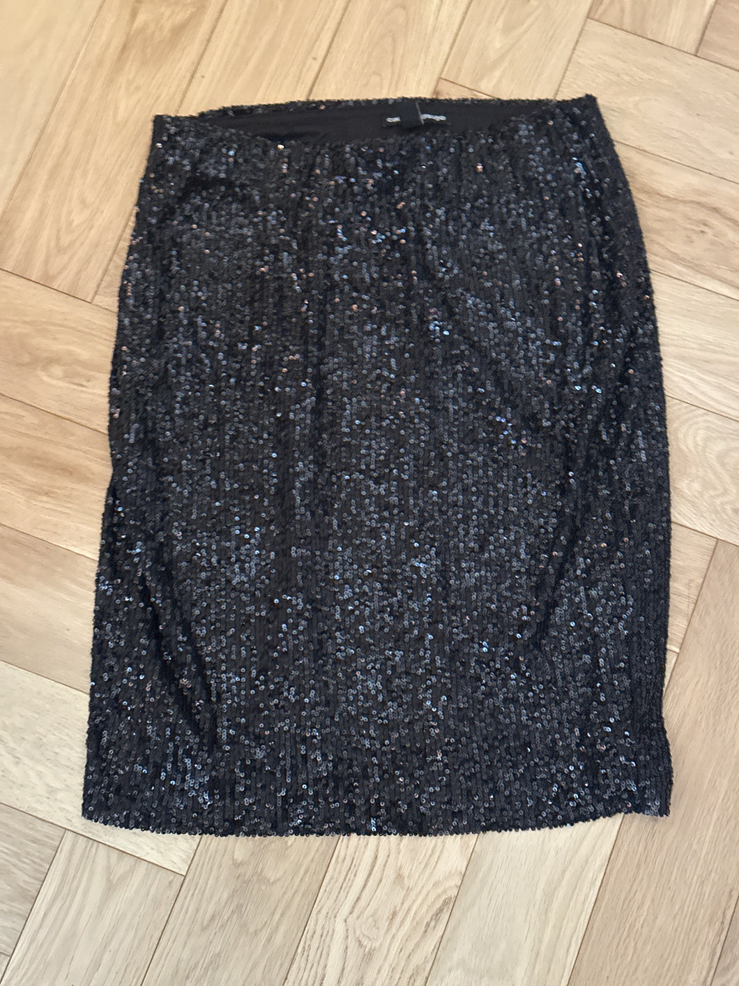 95. Black Sequin Skirt Size Small (VGUC)