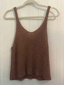 24. Brown Sweater Tank Size L (VGUC)