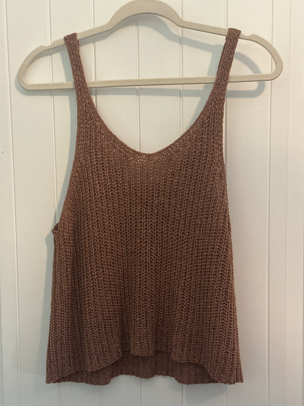 24. Brown Sweater Tank Size L (VGUC)