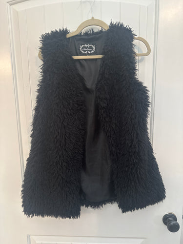125. Black Faux Fur Vest Size S (VGUC)
