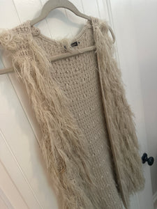 123. Fringe Vest Size M (GUC)