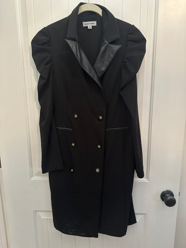 100. Black Suit Dress Size 8 (VGUC)