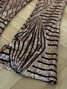 84. Gold Sequin Bell Bottom Pants Size M (VGUC)