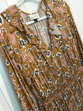 Load image into Gallery viewer, 45. Fall Floral Maxi Size S (VGUC)