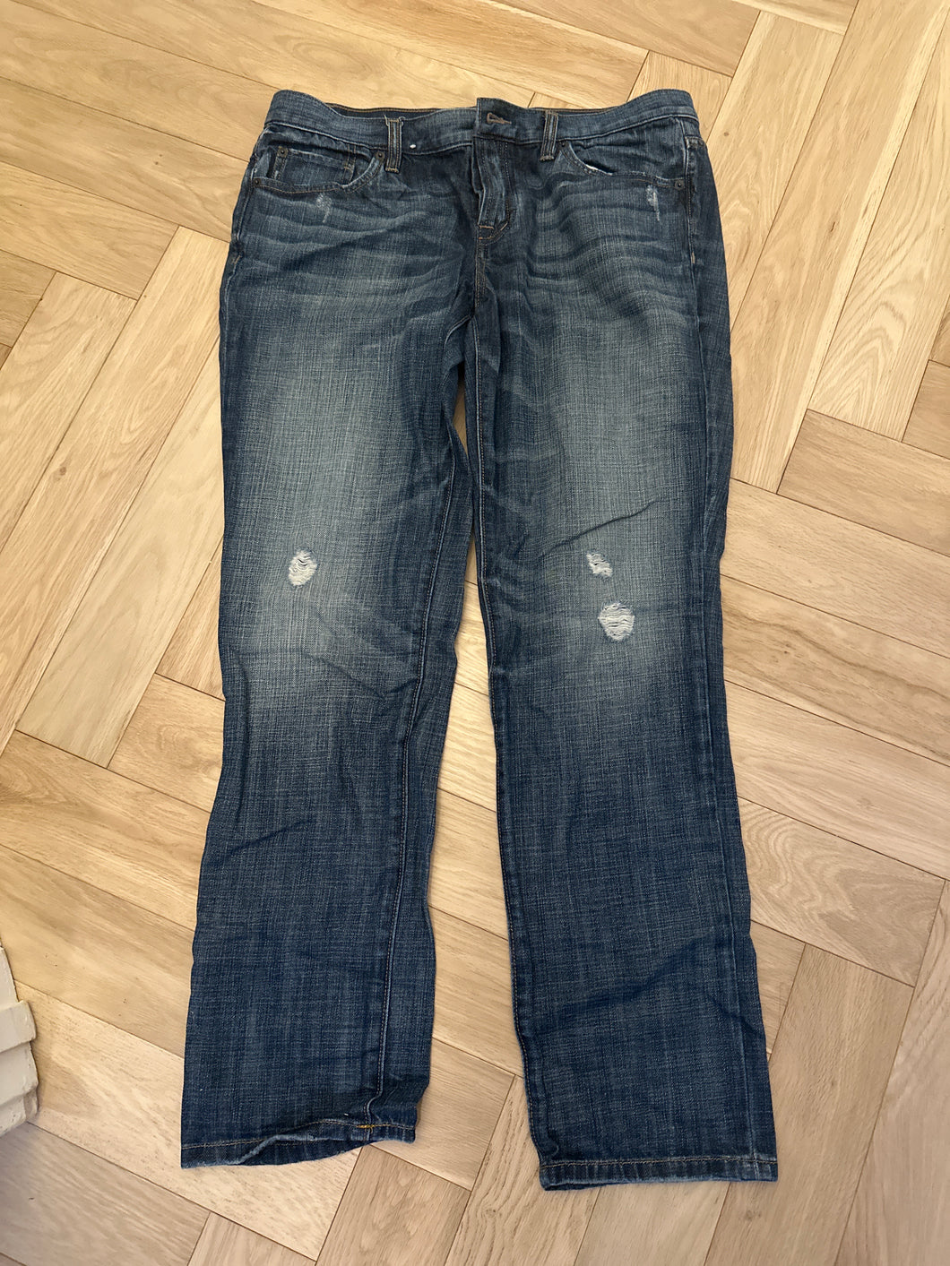 163. LOFT Boyfriend Jeans Size 8 (VGUC)
