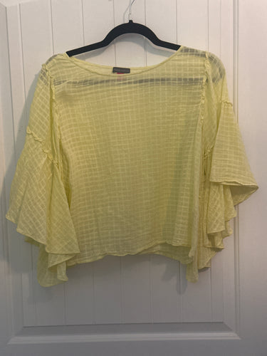 38. Vince Camuto Lime Blouse Too Size M (VGUC)